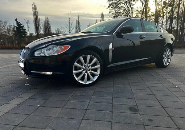 Jaguar XF cena 39900 przebieg: 217000, rok produkcji 2011 z Poznań małe 379